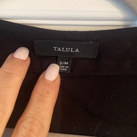 Lightweight cape - Picture 3 of 4